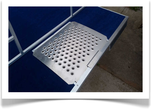 The Bridge Plate covers the Access Port when not in use